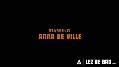 Anna De-Ville - LEZ BE BAD - PAWG Tommy King Caught Roommate Anna de Ville Trying ANAL FISTING & Wanna Participate! - hotmovs.com